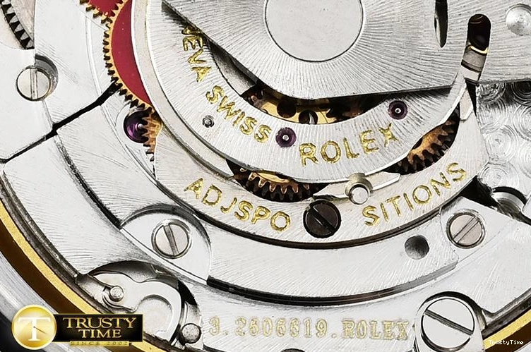 0503 Trendsetting ROLGMT122D – GMT Master 966